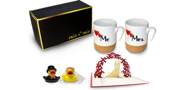 Mr & Mrs - coffee cups